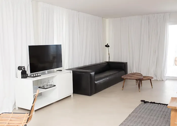 מלון Sea Sense Boutique & Relax Zone 4*